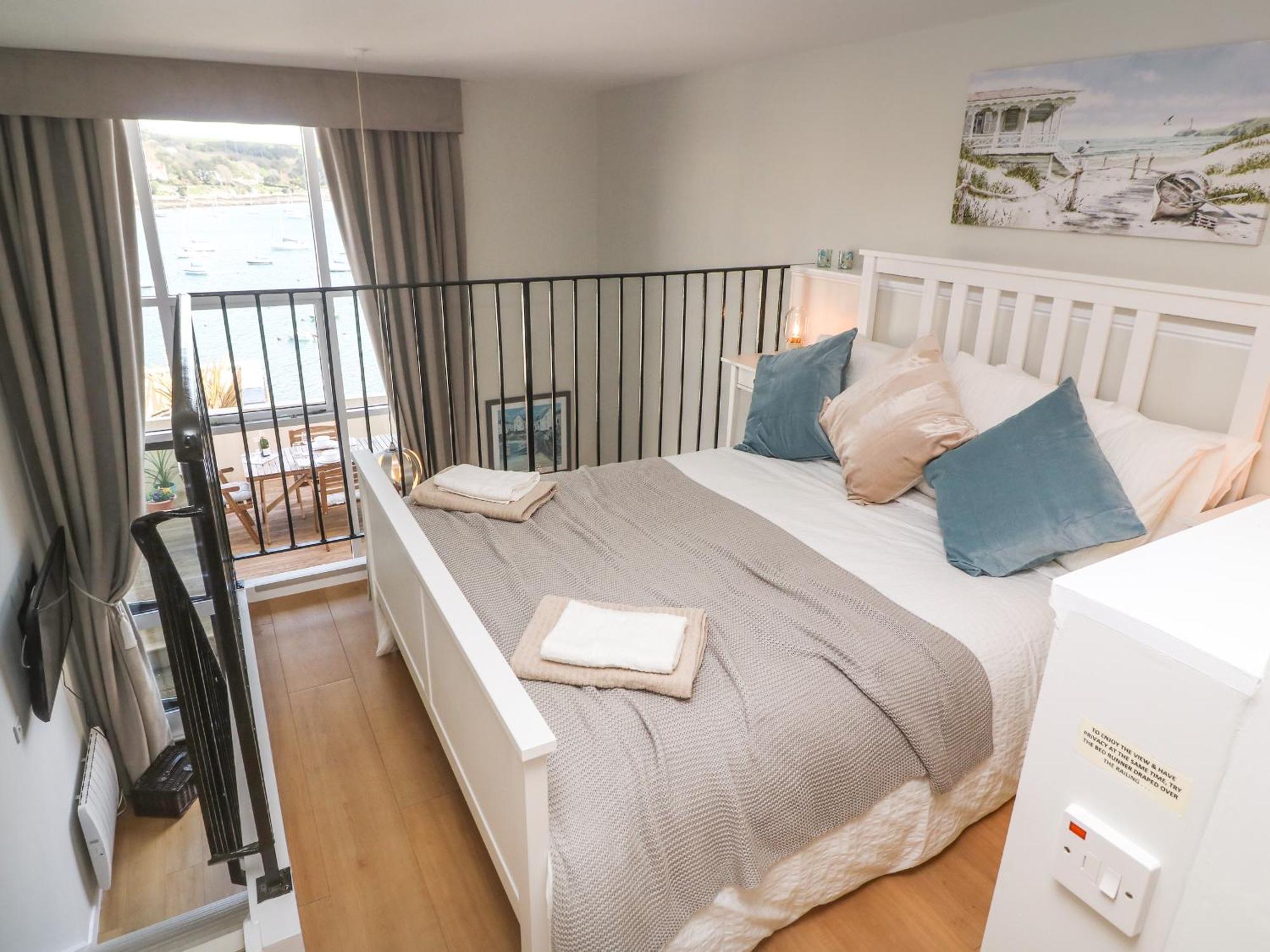 58 High Street Appartement Falmouth Buitenkant foto