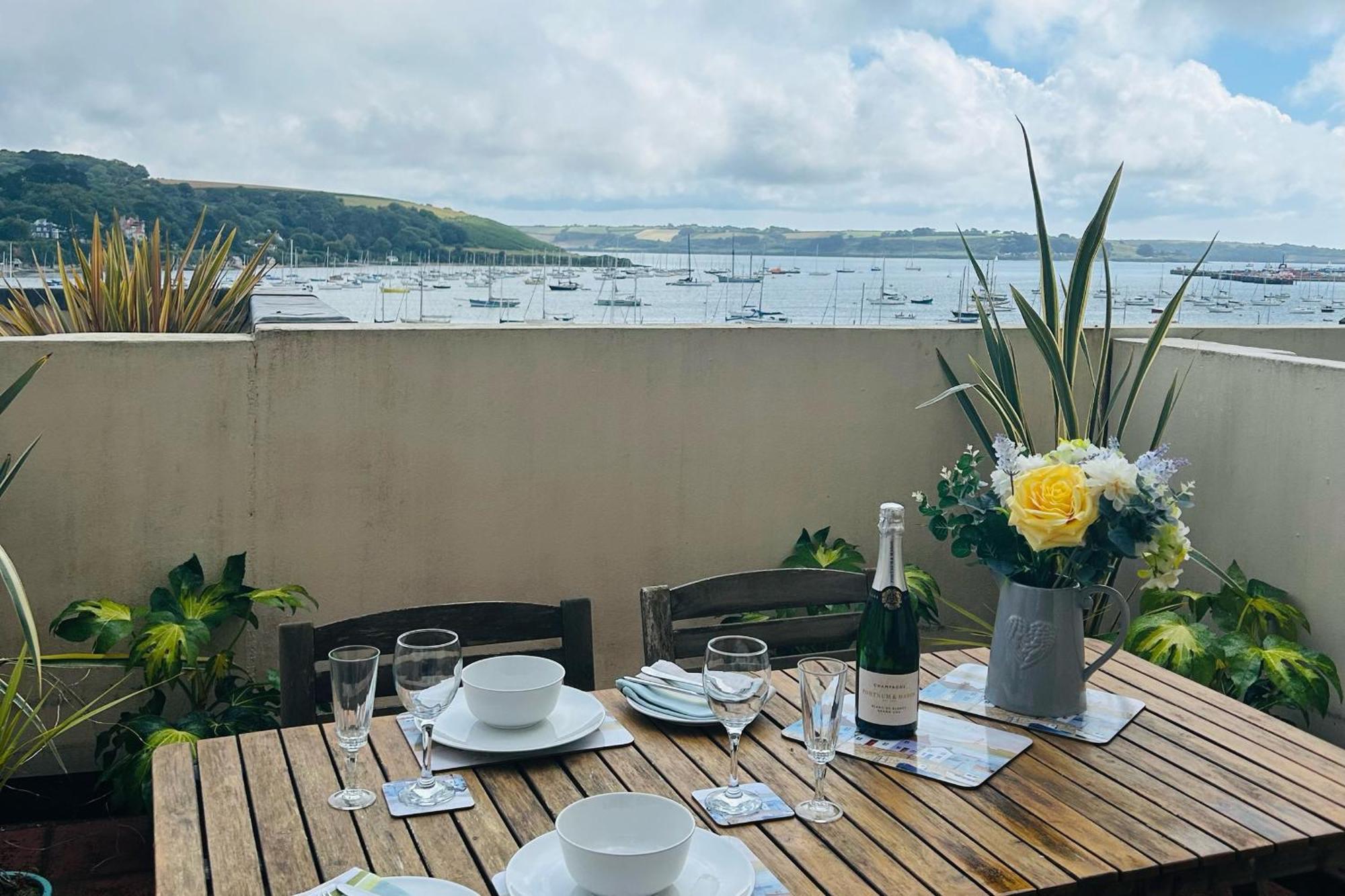 58 High Street Appartement Falmouth Buitenkant foto
